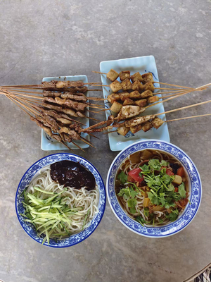 餐饮